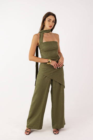 Linen Set In Olive Green