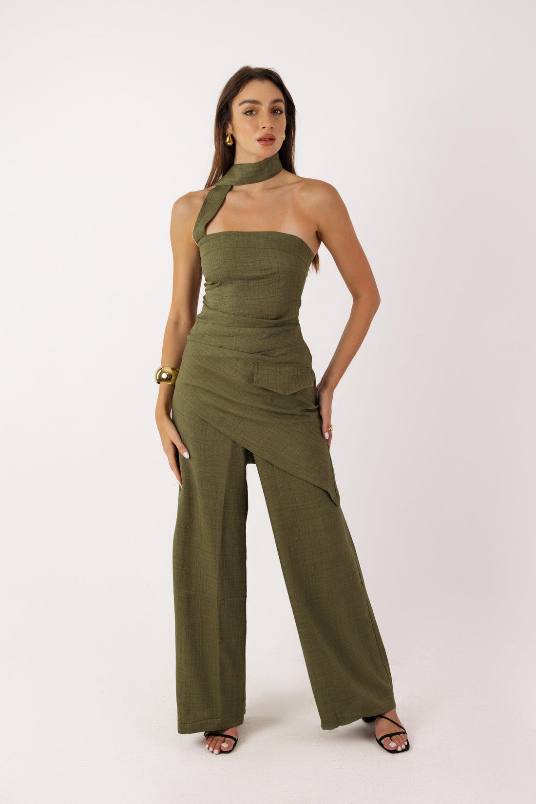 Linen Set In Olive Green