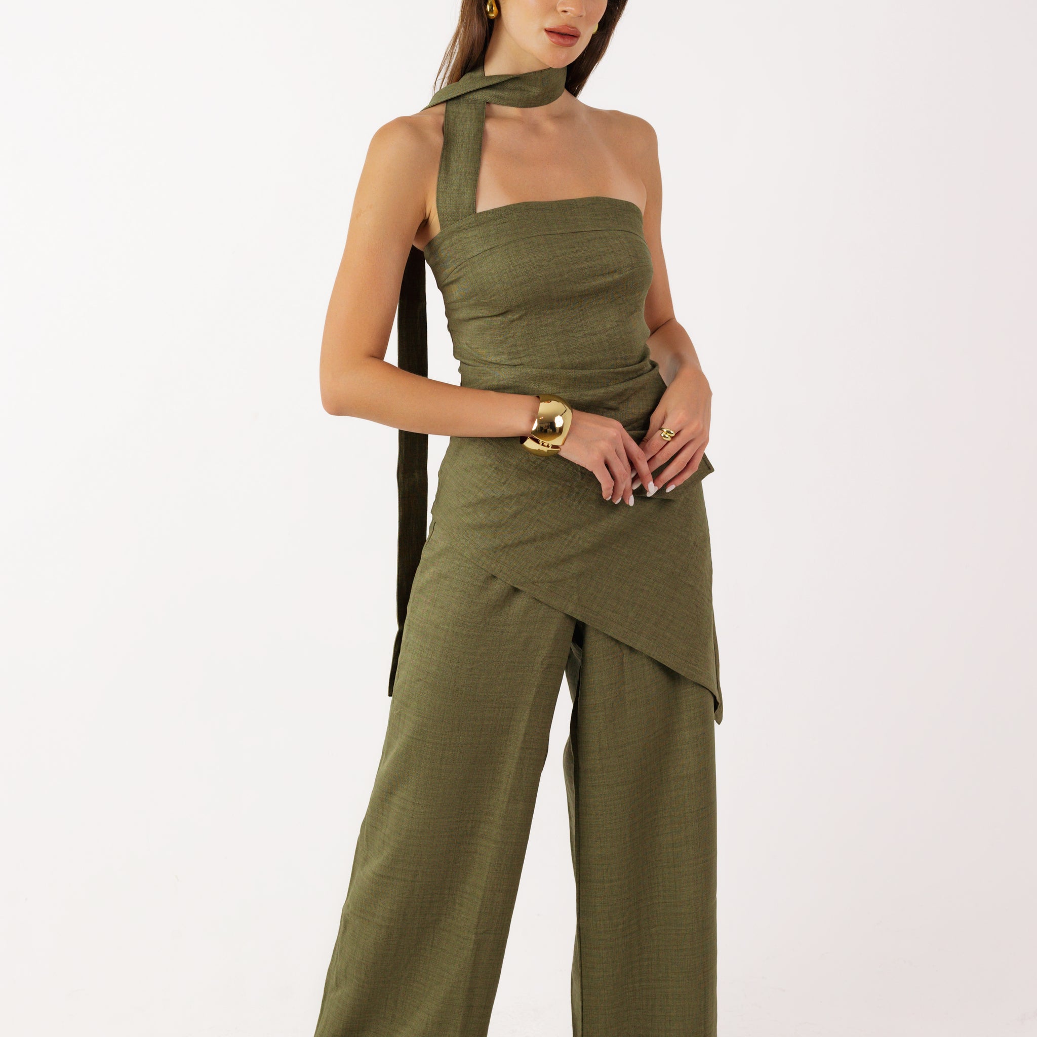 Linen Set In Olive Green