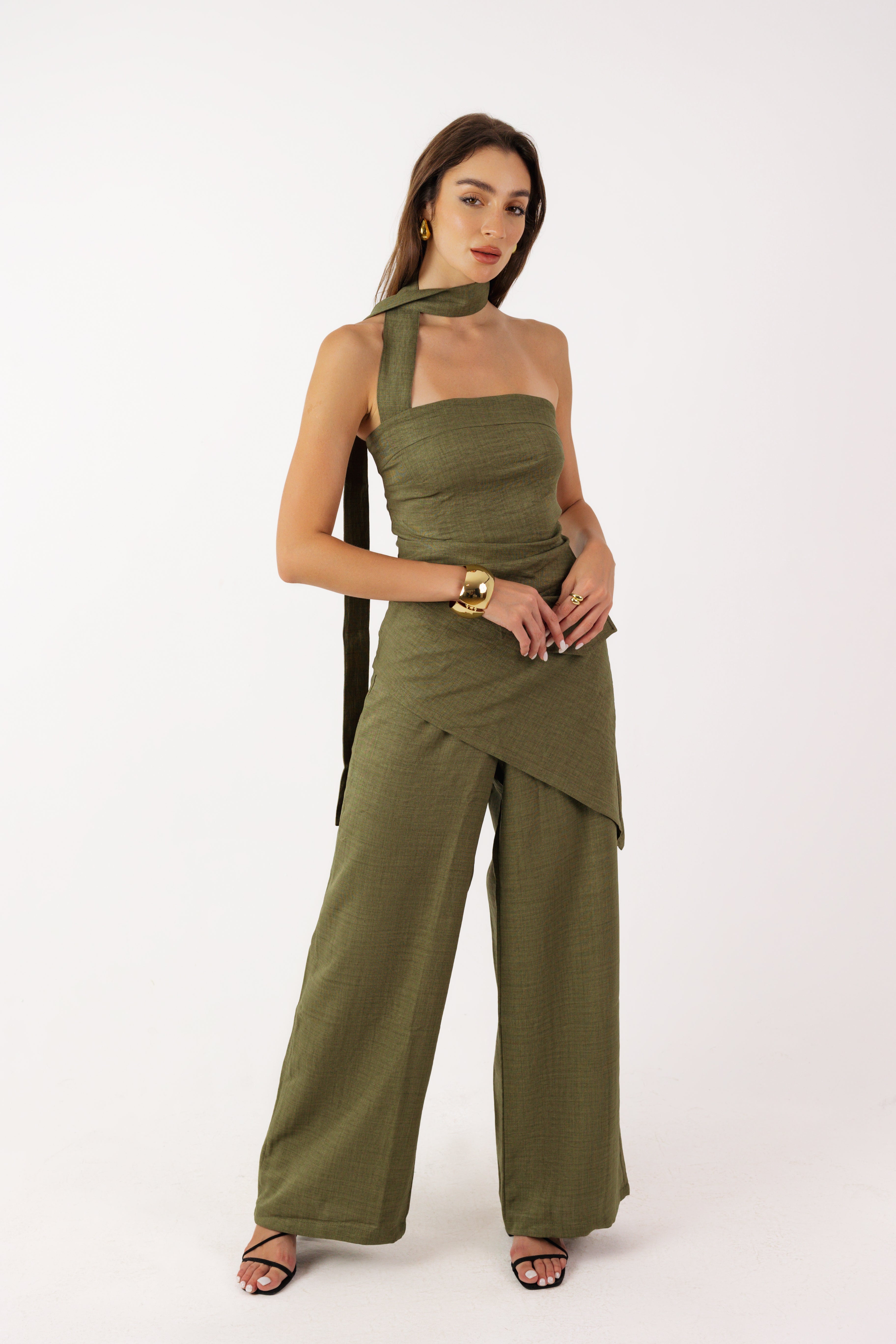 Linen Set In Olive Green