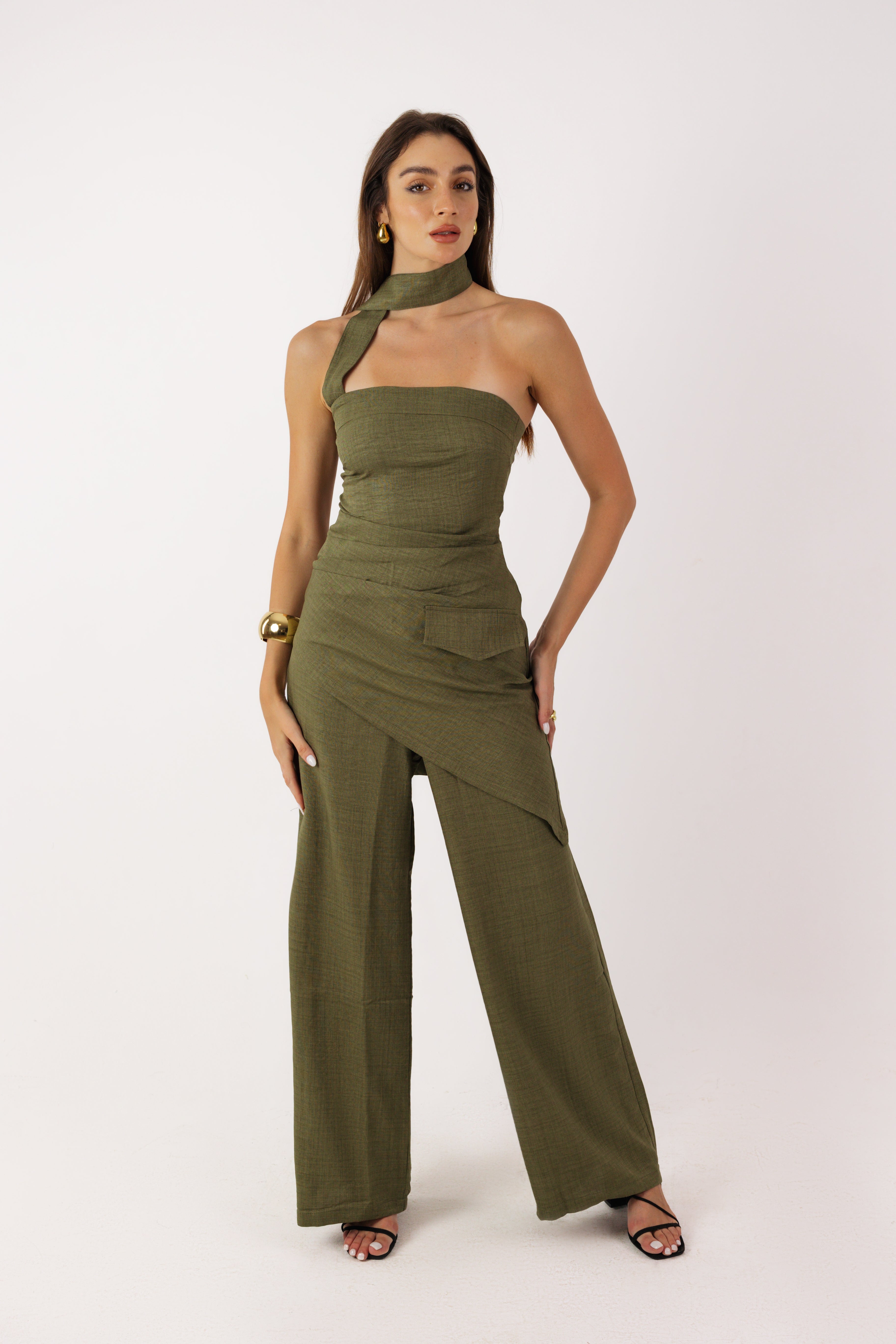 Linen Set In Olive Green